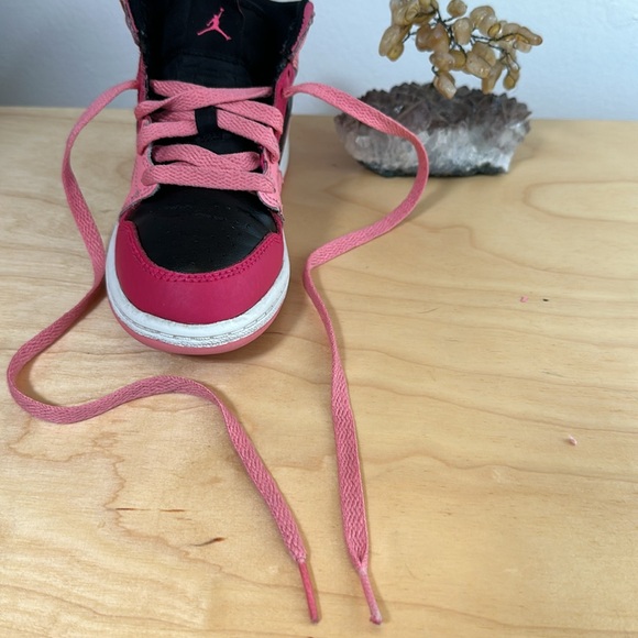 Children’s Nike Sneakers - Picture 9 of 13
